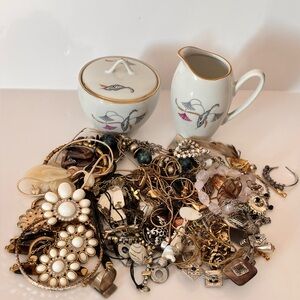✨ Vintage Jewelry Lot + Porcelain Creamer & Sugar Bowl Set ✨ bundle